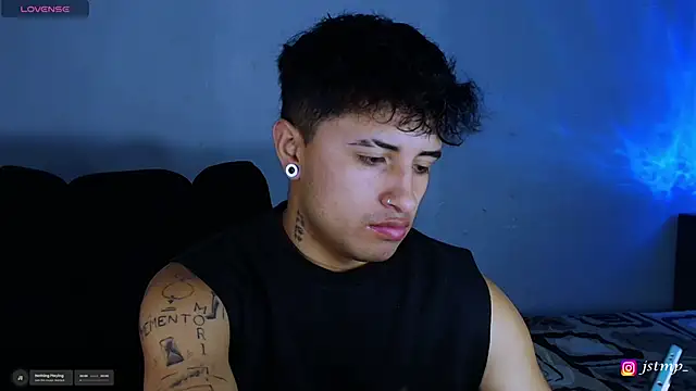 jhon mendoza  online show from November 6, 2025, 6:31 pm