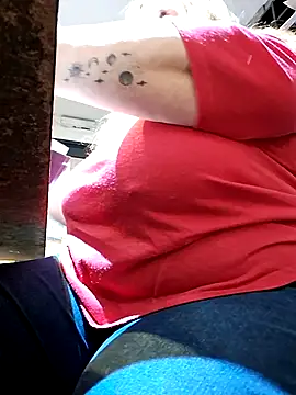 JennyInVegas online show from November 5, 2025, 4:29 pm