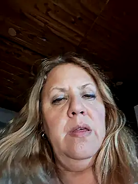 Snapshot of JennyInVegas chatting on May 24, 2026, 6:07 am JennyInVegas online show from May 24, 2026, 6:07 am