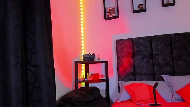 Theo Noxxx online show from October 26, 2025, 11:42 pm