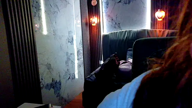  jeessy online show from November 25, 2025, 4:01 am