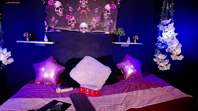 Emma sweet hot online show from November 21, 2025, 2:16 pm