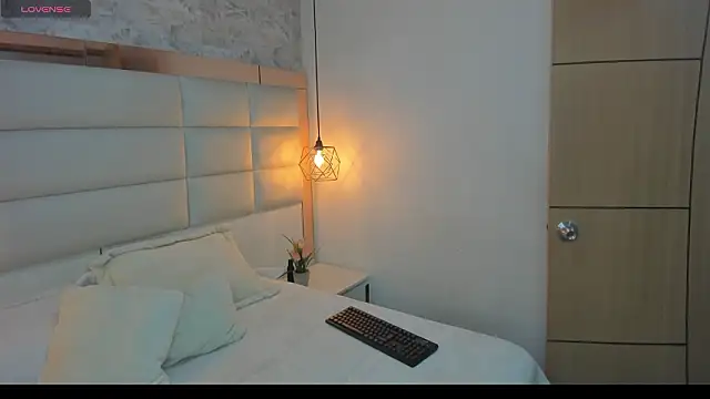 Snapshot of Sofia_clk chatting on March 14, 2026, 3:12 am Sofia clk online show from March 14, 2026, 3:12 am
