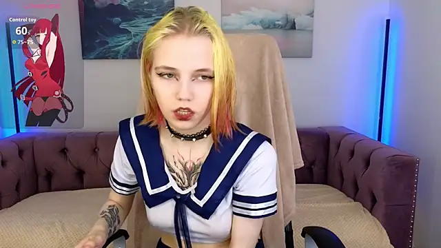 Snapshot of MitaSide chatting on November 28, 2025, 8:44 pm MitaSide online show from November 28, 2025, 8:44 pm