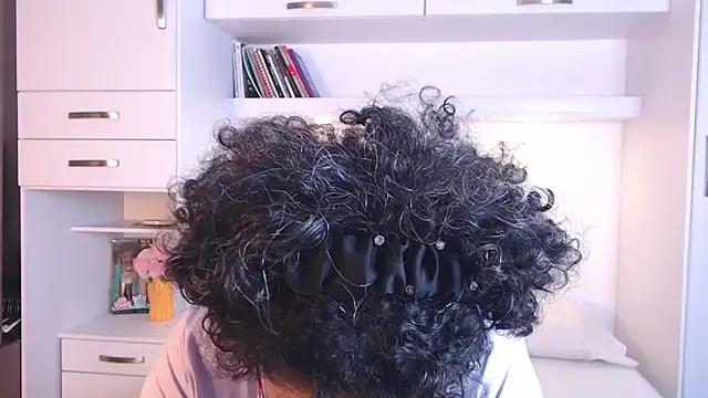 MartiRuis10 online show from November 20, 2025, 9:14 pm