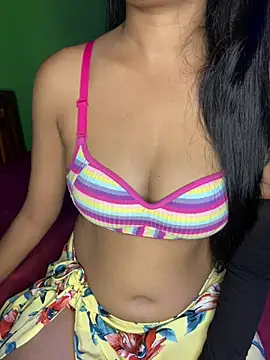 Lilly MayaSl online show from June 28, 2026, 5:52 pm