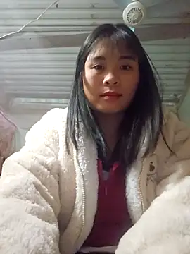 Squirrel-Pear online show from November 29, 2025, 1:08 am