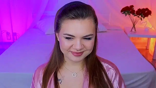 Miss Delia online show from November 3, 2025, 2:46 am