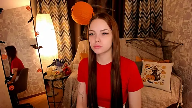 Snapshot of MelissaBell_ chatting on November 2, 2025, 1:52 am MelissaBell online show from November 2, 2025, 1:52 am