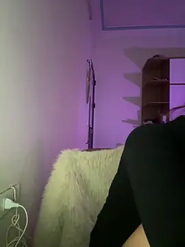 Snapshot of Bong-g chatting on March 26, 2026, 3:17 pm Bong-g online show from March 26, 2026, 3:17 pm