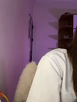 Snapshot of Bong-g chatting on March 27, 2026, 2:39 pm Bong-g online show from March 27, 2026, 2:39 pm