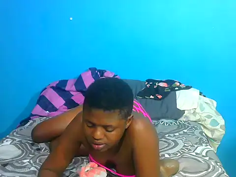 SexySlender  online show from November 22, 2025, 11:04 pm