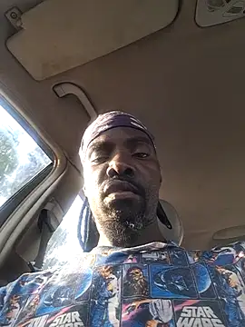 Snapshot of Mboro1988 chatting on June 21, 2026, 1:35 pm Mboro1988 online show from June 21, 2026, 1:35 pm
