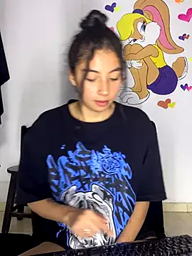 ShareeBax  online show from October 19, 2025, 3:29 am