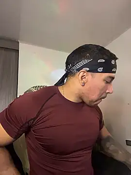 Snapshot of FreszX chatting on January 13, 2026, 5:51 pm FreszX online show from January 13, 2026, 5:51 pm