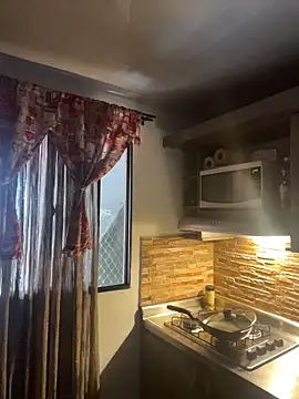 Snapshot of FreszX chatting on February 2, 2026, 4:06 pm FreszX online show from February 2, 2026, 4:06 pm