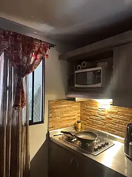 Snapshot of FreszX chatting on February 3, 2026, 4:12 pm FreszX online show from February 3, 2026, 4:12 pm