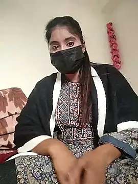 Hot Angle online show from December 2, 2025, 5:35 am