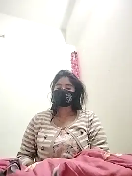 Hot Angle online show from December 15, 2025, 9:19 pm