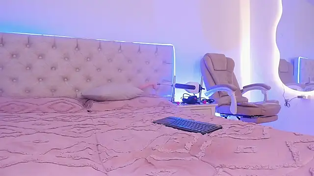 Katheryn rossexx online show from October 24, 2025, 9:33 pm