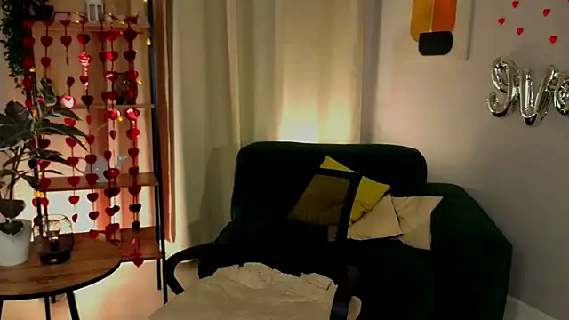 fairy tara online show from February 15, 2026, 9:44 pm