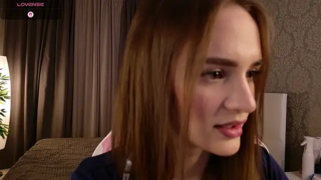 Snapshot of milli_maus chatting on November 11, 2025, 2:06 pm milli maus online show from November 11, 2025, 2:06 pm