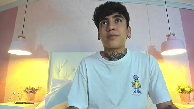 SantiOlsen online show from November 27, 2025, 12:18 pm