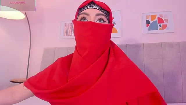 Snapshot of fatiima_ chatting on April 16, 2026, 7:03 pm fatiima online show from April 16, 2026, 7:03 pm