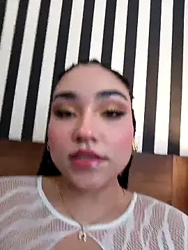 Tinablake  online show from October 21, 2025, 10:21 pm