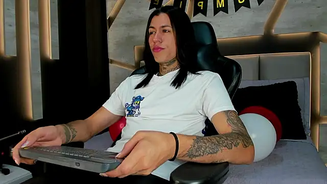 ArohomLester online show from February 12, 2026, 11:27 am