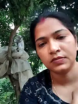 Snapshot of Dhana1 chatting on October 19, 2025, 12:55 am Dhana1 online show from October 19, 2025, 12:55 am