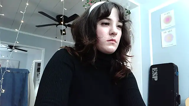 Trickylucy555 online show from March 14, 2026, 5:18 pm