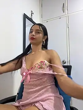 violeta365 online show from November 4, 2025, 12:59 pm