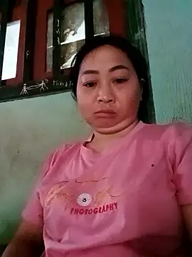 Snapshot of suka-bibi chatting on November 17, 2025, 7:03 am suka-bibi online show from November 17, 2025, 7:03 am