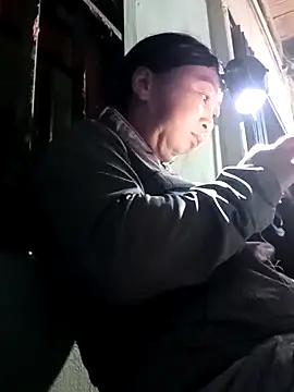 Snapshot of suka-bibi chatting on December 15, 2025, 12:20 pm suka-bibi online show from December 15, 2025, 12:20 pm