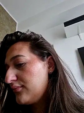 Snapshot of MartaMille chatting on November 4, 2025, 9:08 am MartaMille online show from November 4, 2025, 9:08 am