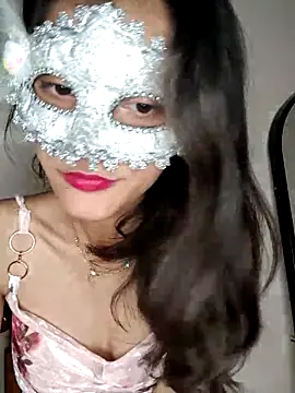 Hottie hania online show from February 23, 2026, 5:21 pm