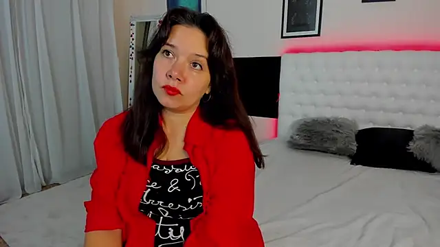 JulietteHarley online show from October 21, 2025, 12:28 pm