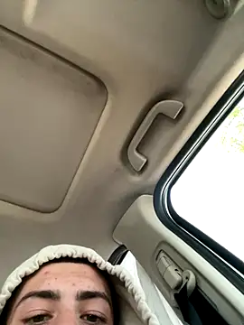 slimshady6942 online show from October 19, 2025, 7:47 pm