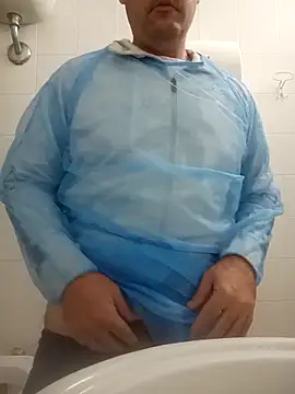 Snapshot of Romaeterna_ chatting on November 9, 2025, 5:55 pm Romaeterna online show from November 9, 2025, 5:55 pm