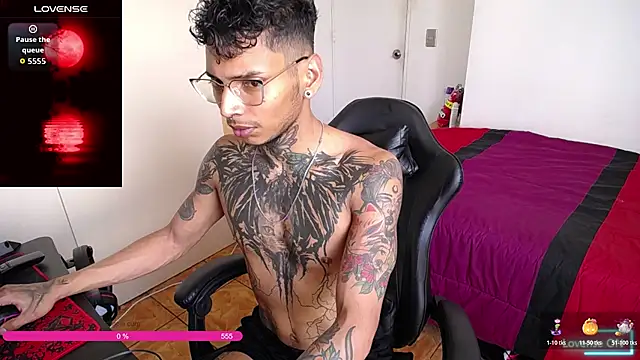 nathan aress6666 online show from November 13, 2025, 6:29 pm