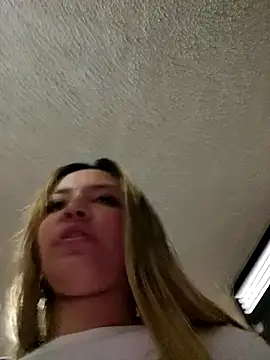 celeste 83 online show from December 16, 2025, 10:15 pm