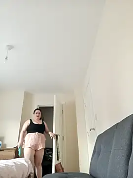 Snapshot of Maya_29x chatting on October 26, 2025, 3:51 pm Maya 29x online show from October 26, 2025, 3:51 pm