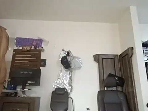 alphacloudGod online show from November 28, 2025, 6:43 pm