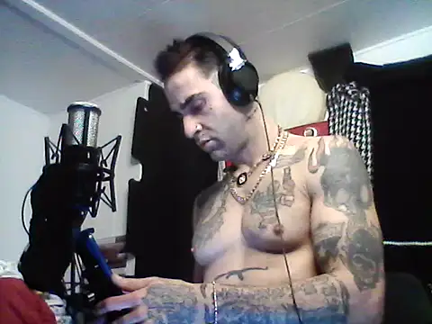 alphacloudGod online show from February 27, 2026, 5:02 pm