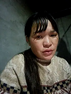 chipu06 online show from November 1, 2025, 12:07 pm