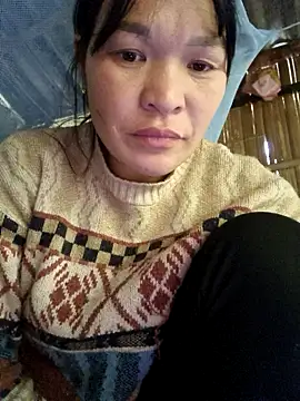 chipu06 online show from November 20, 2025, 5:07 am