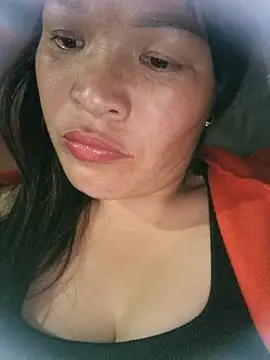 chipu06 online show from February 7, 2026, 1:37 pm