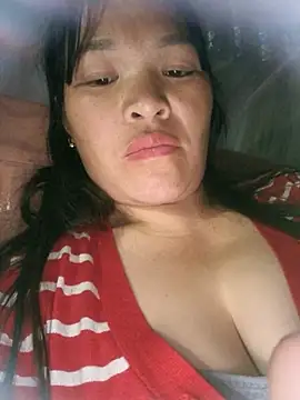 chipu06 online show from February 15, 2026, 7:54 pm