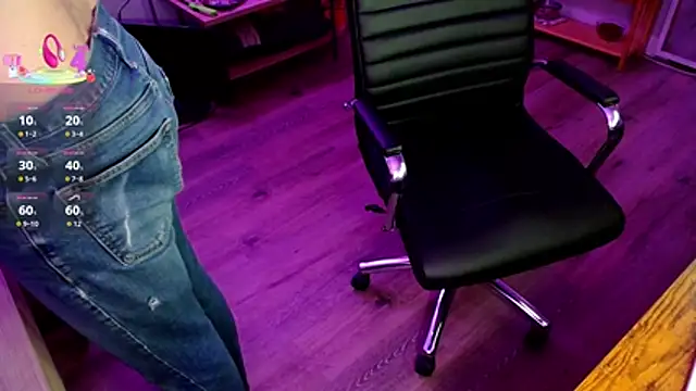 Snapshot of cody_outdoors chatting on October 29, 2025, 2:36 am cody outdoors online show from October 29, 2025, 2:36 am